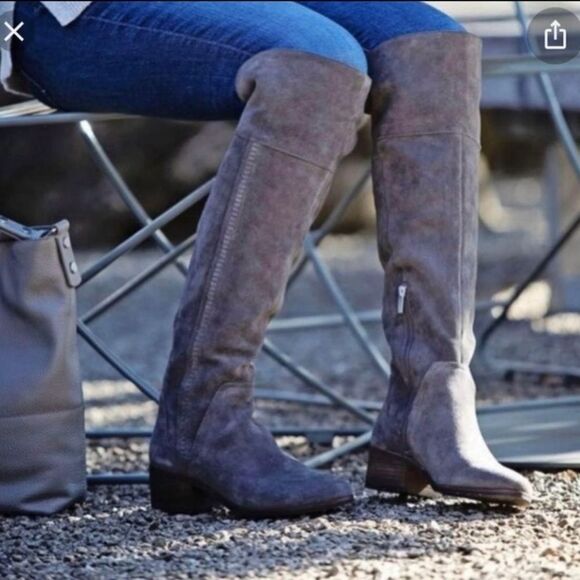 Vince Camuto Knee-High Women's Boots - Picture 14 of 14